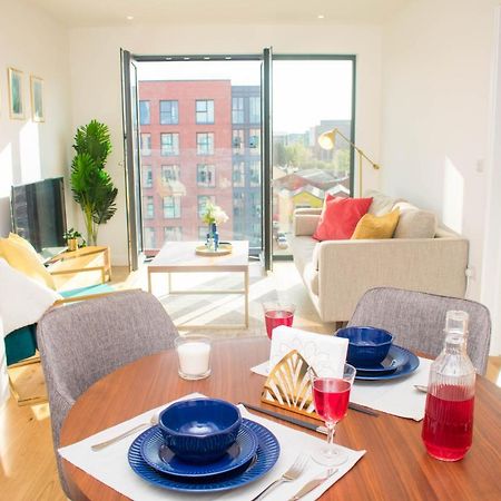 Exoticstay Apartments - Ultra Luxe Top Floor Suite - City Centre Apartment With Cube View - Smart 4K Tv With Ultrafast Wifi & Netflix Birmingham Exteriér fotografie